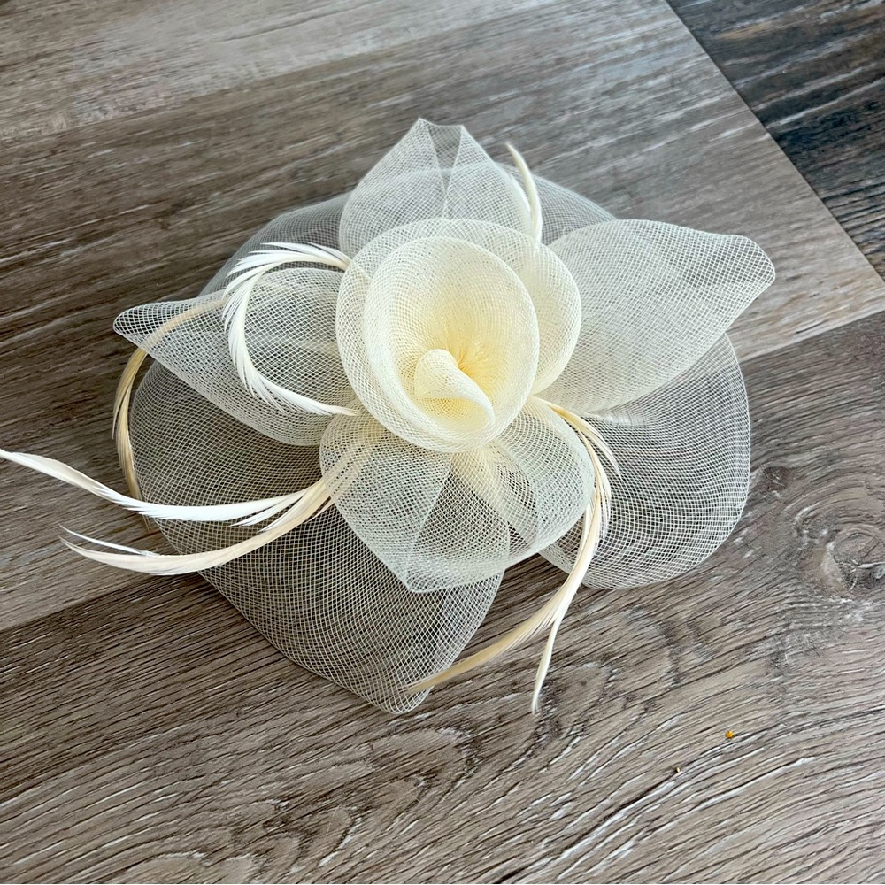Feather Fascinator - image 1